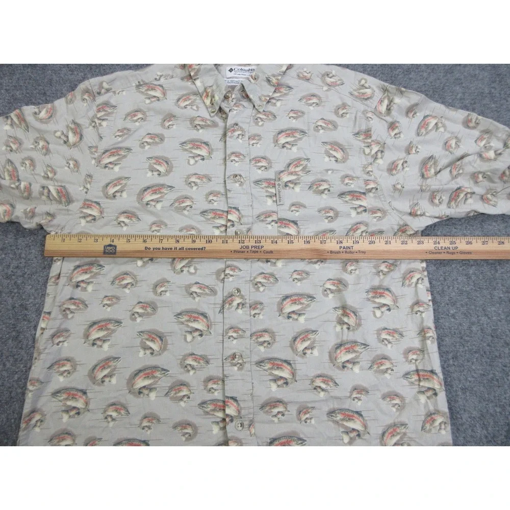 Columbia Shirt‎ Mens Medium Fish Print Short Sleeve Button Up Outdoors Fishing